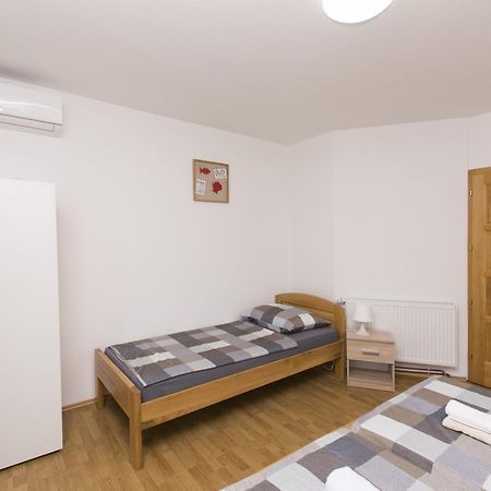 Rooms Nada 셀리네 외부 사진